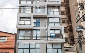81 Living By Simple Stay